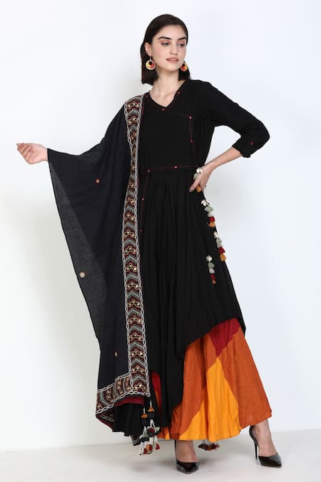 Shop Zariya The Label Black Pure Cotton Mirror V Neck Asymmetric Angarakha Kurta Set at Aza Fashions Shop_Zariya The Label_Black Pure Cotton Mirror V Neck Asymmetric Angarakha Kurta Set _at_Aza_Fashions