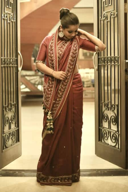 Stunning Grey Colour Saree With Maroon Combination Border Banarasi Bea –  garment villa