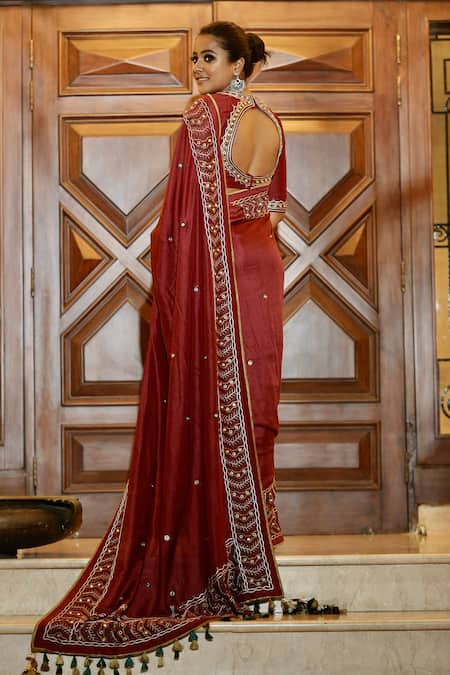 Shop_Zariya The Label_Maroon Muslin Mirror And Embroidered Border Saree With Unstitched Blouse Piece _at_Aza_Fashions