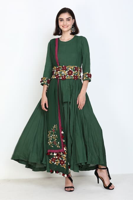 Zariya The Label Green Moss Crepe Thread Round Tiered Kurta Palazzo Set 