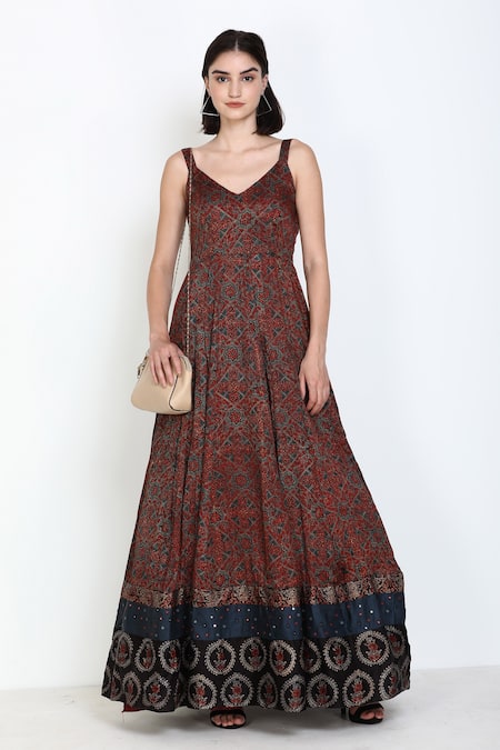 Zariya The Label Ajrakh Print Gown 