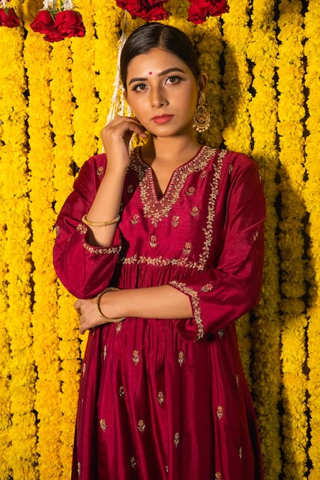 Buy Label Niti Bothra Pink Cupro V Neck Embroidered Kurta Palazzo Set Online at Aza Fashions Buy_Label Niti Bothra_Pink Cupro V Neck Embroidered Kurta Palazzo Set _Online_at_Aza_Fashions