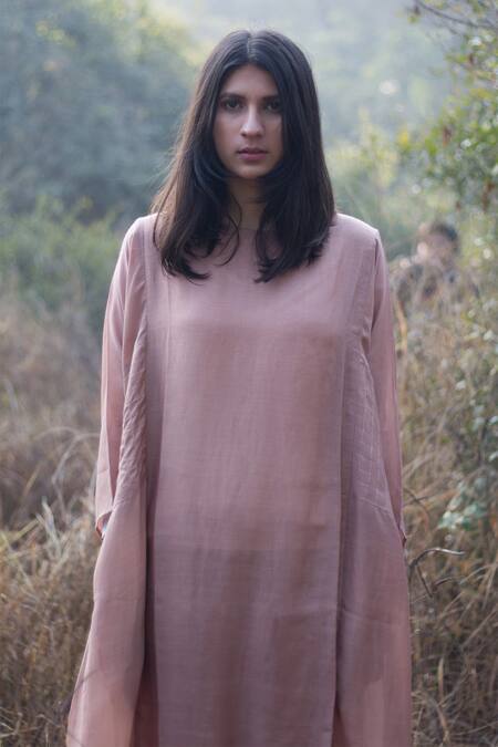 Buy_Dot_Pink Cotton Silk Round Kurta And Pant Set _Online_at_Aza_Fashions