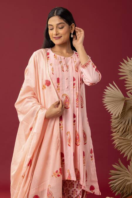 Abbaran Pink , Satin Lace, Gota Patti Pintuck Block Print Kurta Salwar Set at Aza Fashions Abbaran_Pink , Satin Lace, Gota Patti Pintuck Block Print Kurta Salwar Set _at_Aza_Fashions