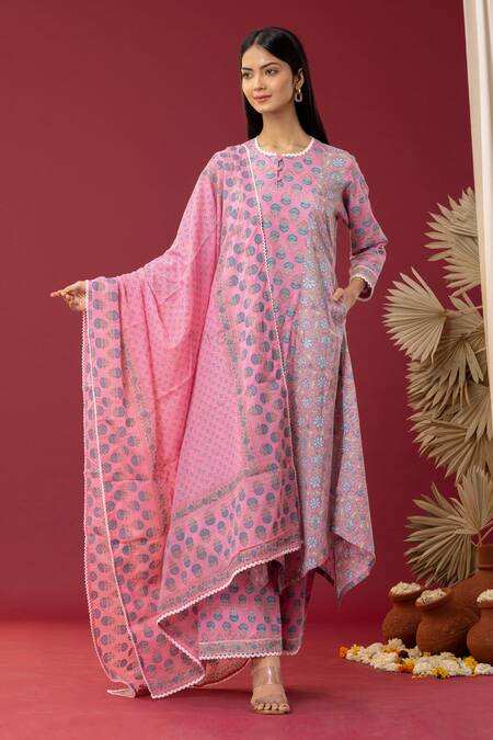 Abbaran_Pink Cotton Gota Patti Scoop Neck Spring Kurta Palazzo Set _Online_at_Aza_Fashions