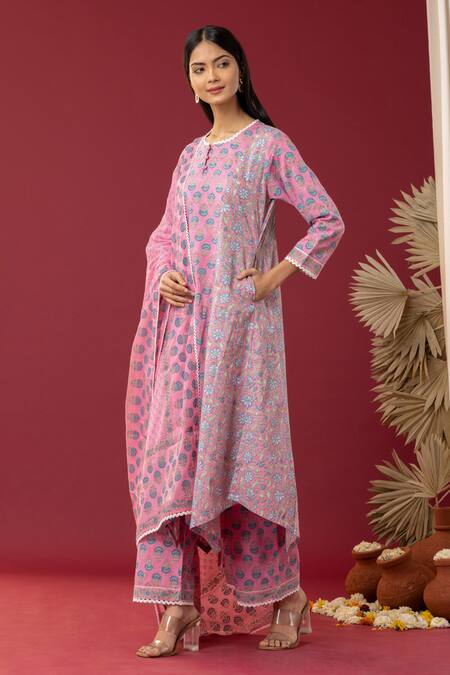 Buy_Abbaran_Pink Cotton Gota Patti Scoop Neck Spring Kurta Palazzo Set _Online_at_Aza_Fashions