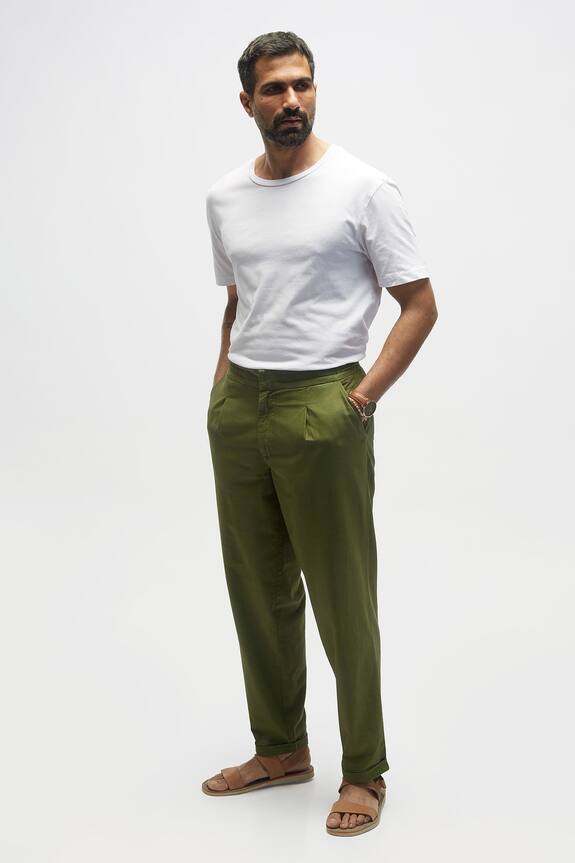 Terra Luna Solid Inverted Hem Pleated Pant