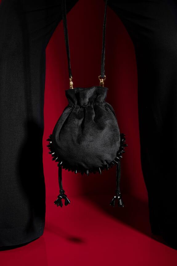 Aomidori Shimai New Light Tasselled Potli Bag