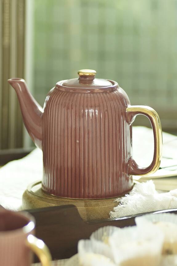 COURTYARD Cheapora Tea Pot