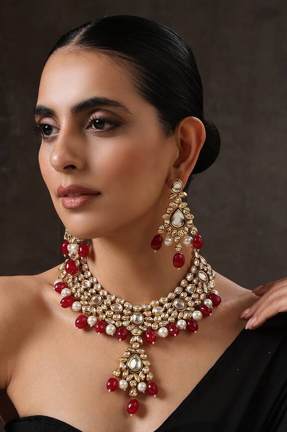 Minaki Floral Kundan Embellished Necklace Set