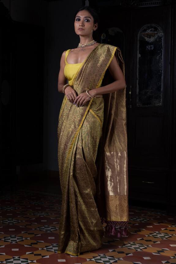 Kasturi Kundal Akriti Peet Banarasi Handloom Saree