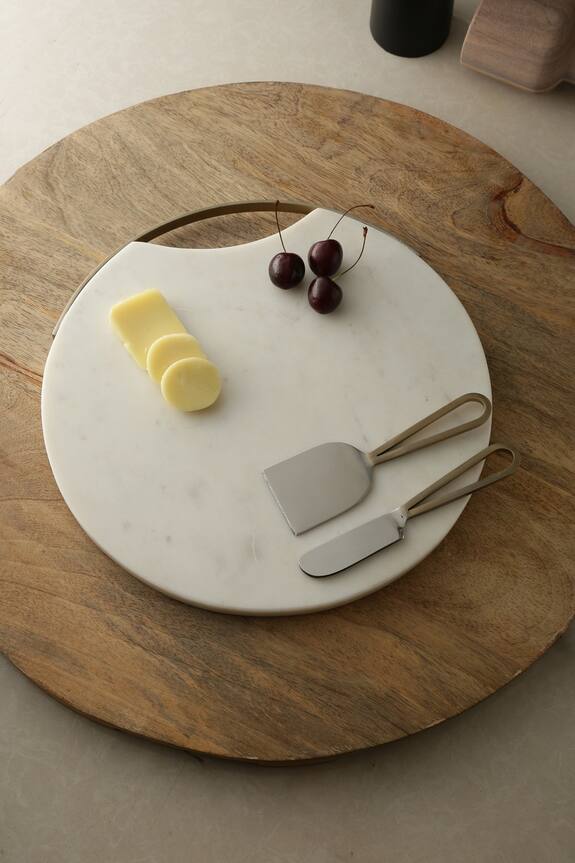Amoli Concepts Marble Chopping Board With Cheese Tool Set