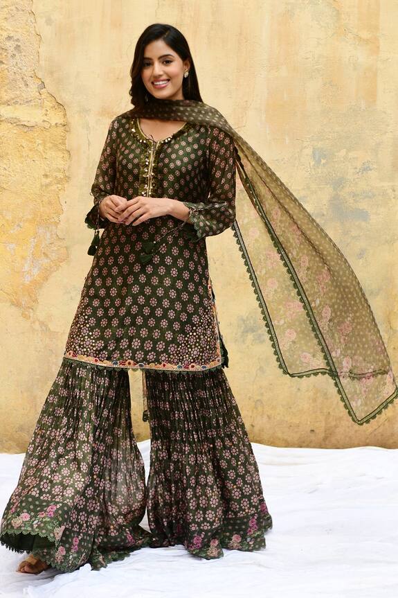 Niti Bothra Chandrakala Pattern Kurta Sharara Set