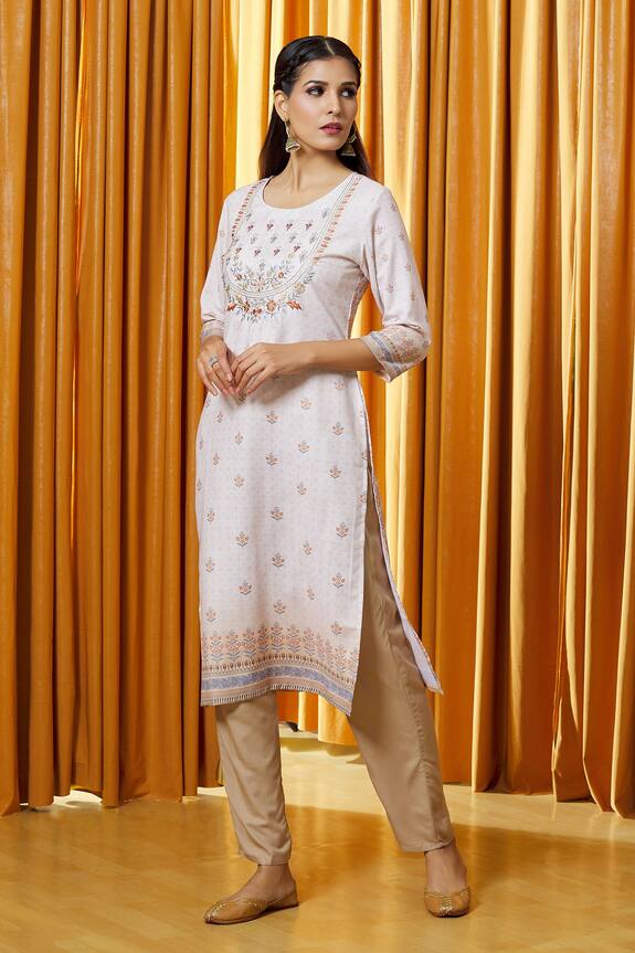 Naintara Bajaj Yoke Embroidered & Printed Kurta