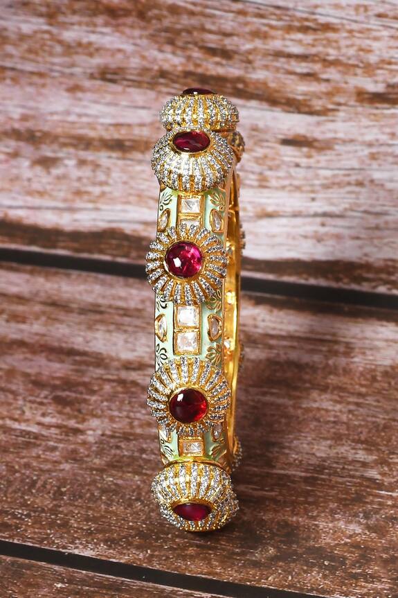 Studio6 Jewels Zirconia Embellished Bangle