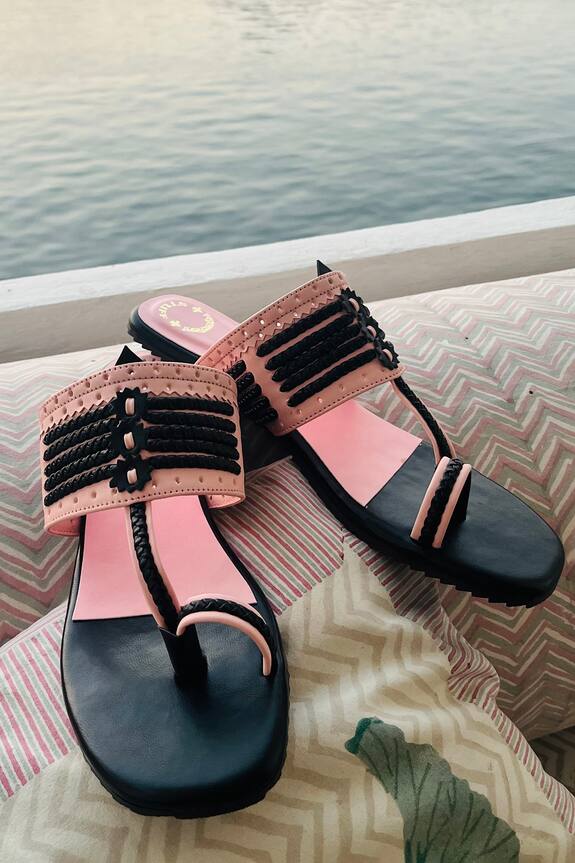 Rajasthani Stuff Hridyesa Colorblock Kolhapuri Flats
