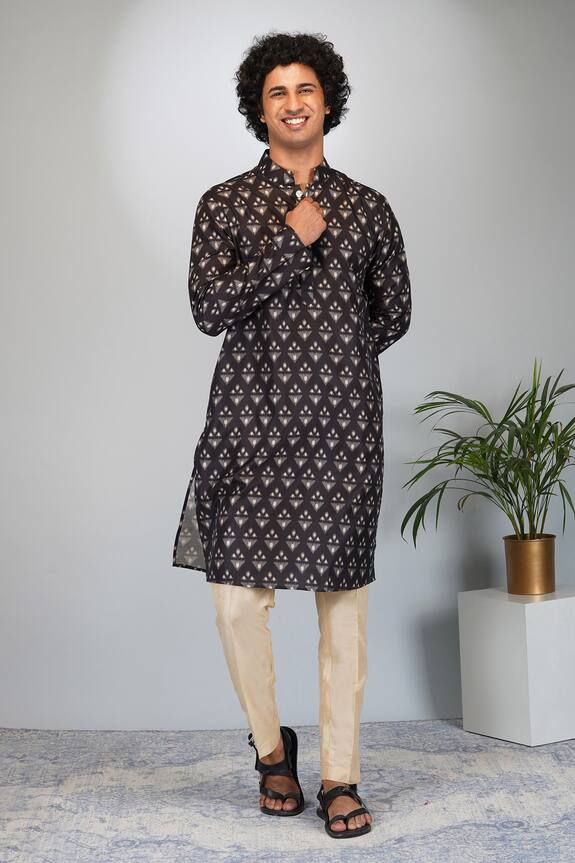 Eleven Brothers Diamond Print Kurta & Pant Set