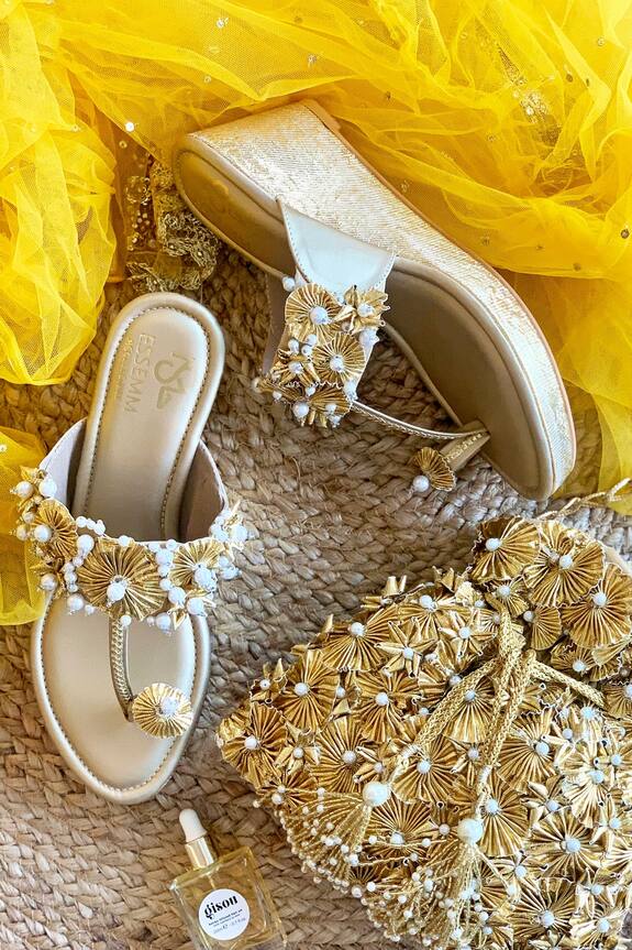 Essem Gota Embroidered Wedges
