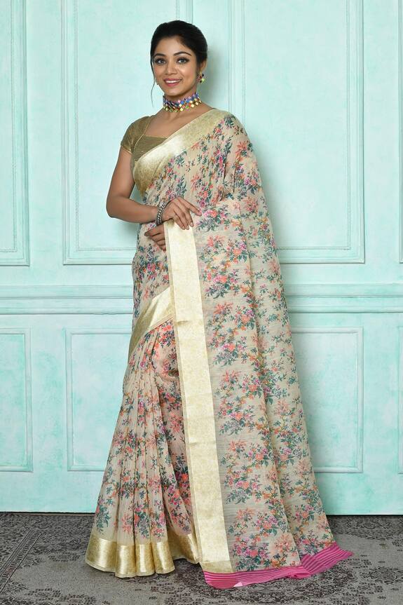 Naintara Bajaj Linen Floral Print Saree