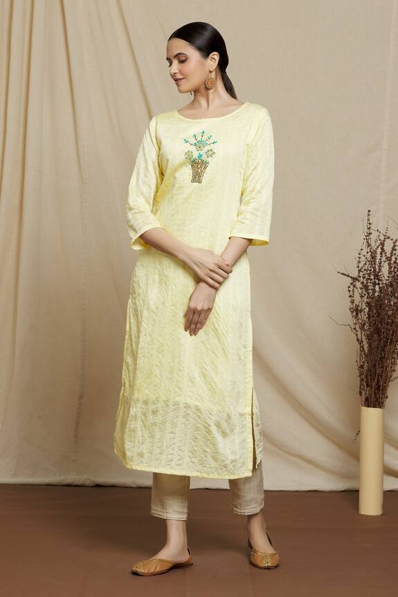 Khwaab by Sanjana Lakhani Embroidered Placement Floral Pattern Kurta 
