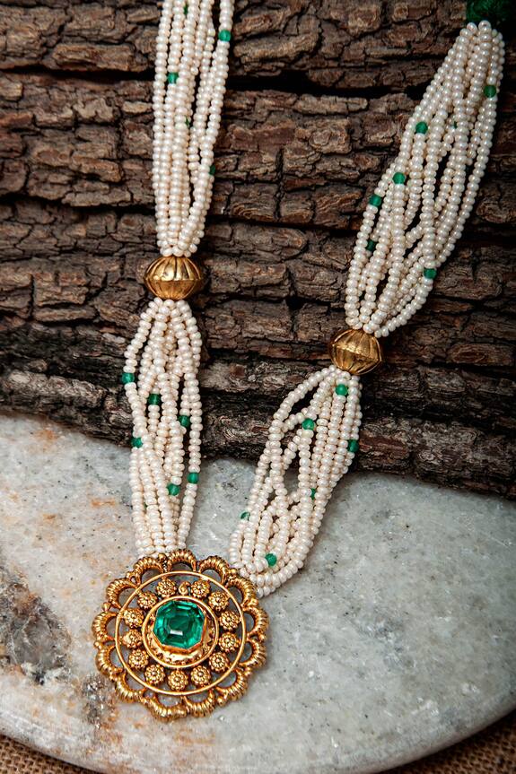 Neeta Boochra Floral Pendant Embellished Necklace