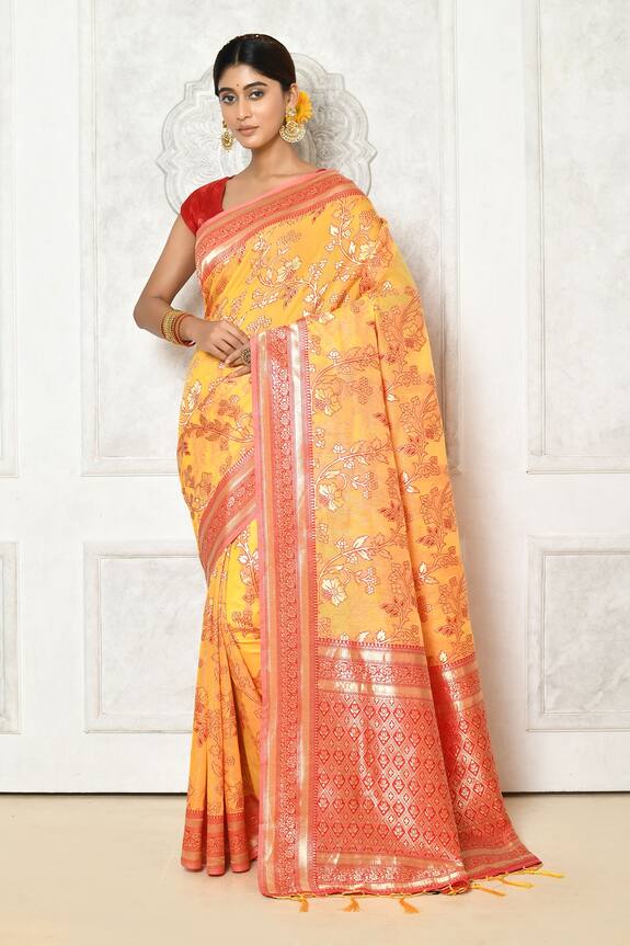 Naintara Bajaj Woven Floral Border Saree