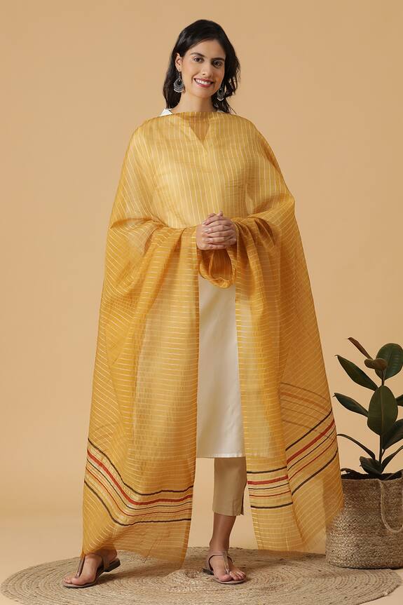Shingora Fringed Hem Dupatta