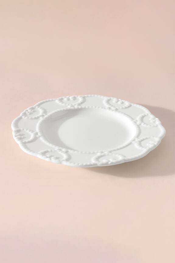 Table Manners Magic of Classic Quarter Plate