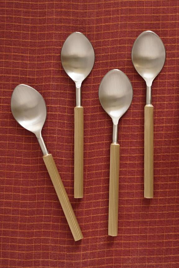 COURTYARD Dariya Textured Tea Spoons 4 Pcs Set