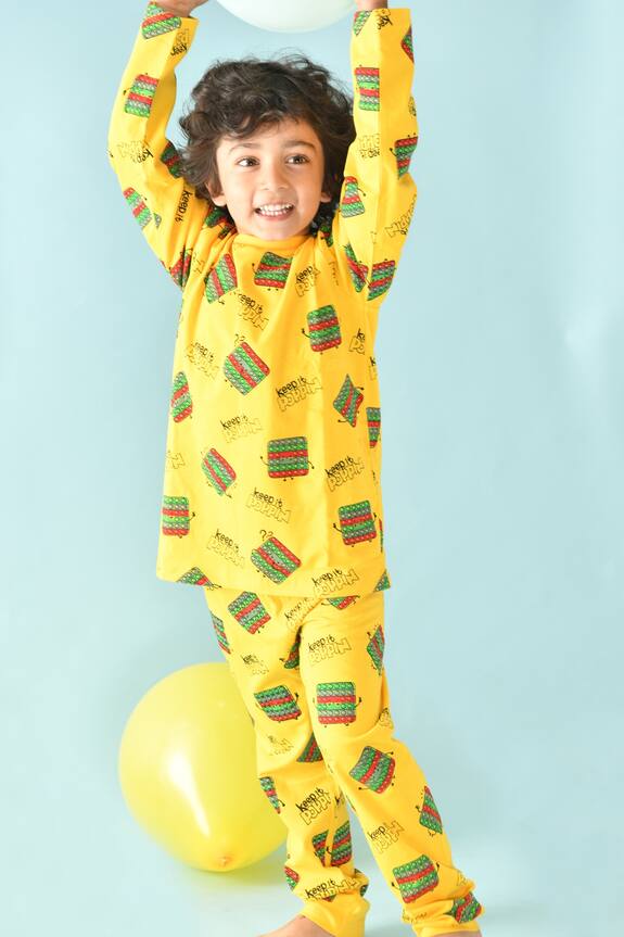 Anthrilo Pop It Print T-Shirt & Pyjama Set