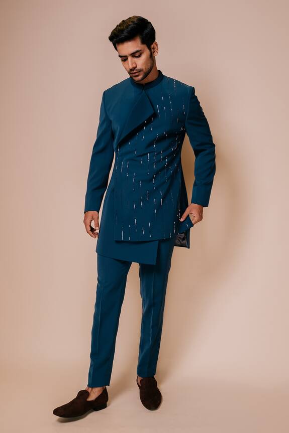 Tisa - Men Cut Dana Embroidered Bandhgala Set