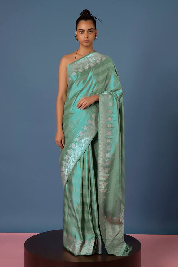 Ekaya Silk Floral Striped Pattern Handwoven Saree