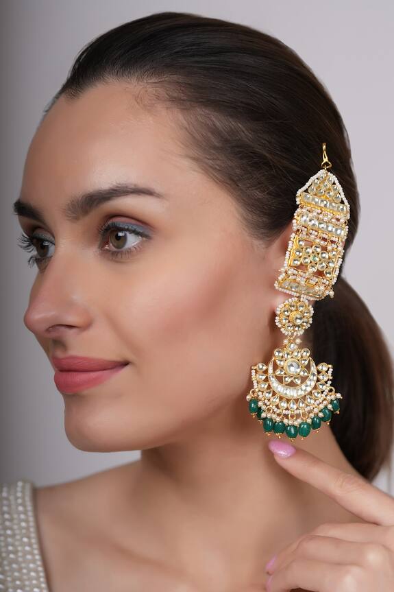 Ekathva Jaipur Nivaasa Kundan Embellished Chandbali Earrings