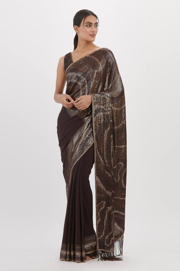Nakul Sen Wave Pattern Saree With Sleeveless Blouse