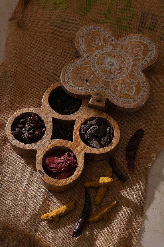 Amoli Concepts Flower Shape Wooden Box