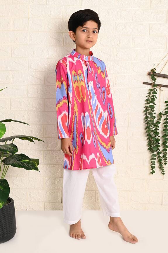 The Cotton Staple Humpty Ikat Print Straight Kurta With Pant