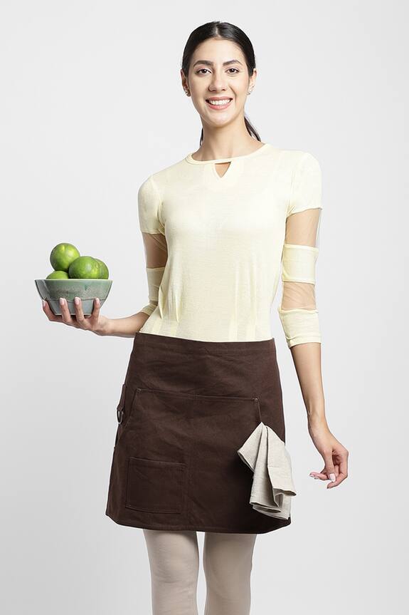 Design Gaatha Skirt Apron With Napkin