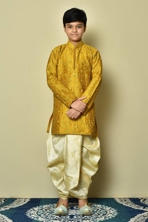 Samyukta Singhania Floral Embroidered Kurta & Dhoti Pant Set