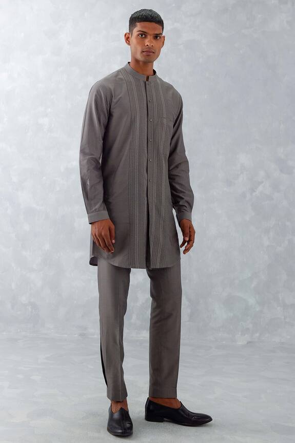 Devnaagri Thread Embroidered Kurta & Pant Set