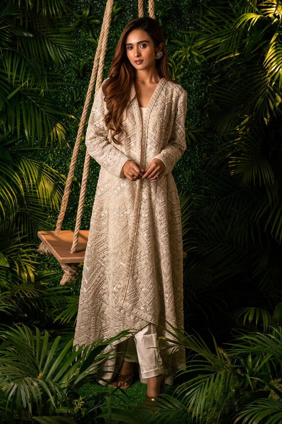 Pallavi Poddar Embroidered Geometric Pattern Jacket & Pant Set