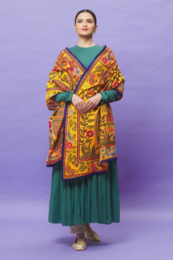 Samyukta Singhania Figurine Pattern Phulkari Dupatta