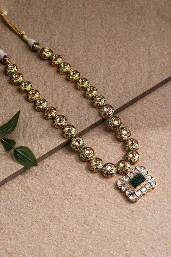 Curio Cottage Groove Kundan Embellished Necklace