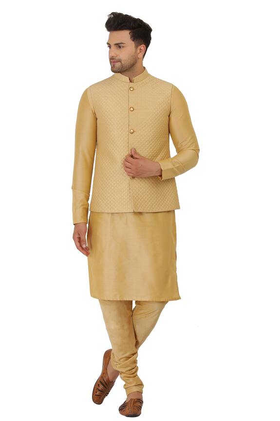 Manish Nagdeo Quilted Bundi Jacket Kurta Set