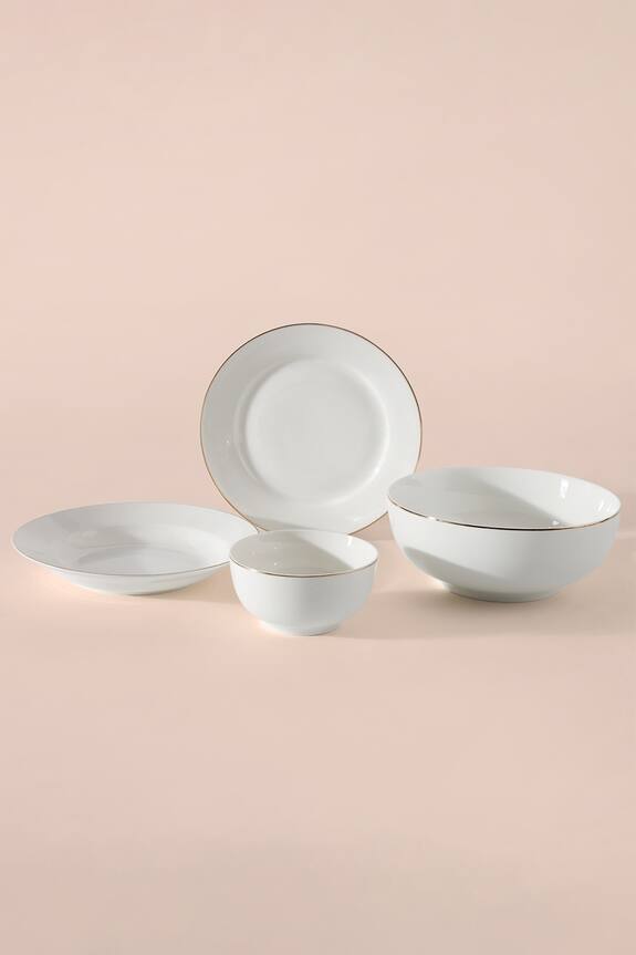Table Manners Room Service Dinner Set