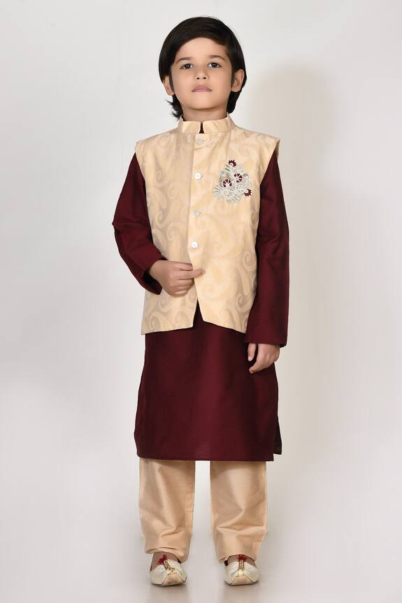 Arihant Rai Sinha Handloom Silk Bundi & Kurta Set
