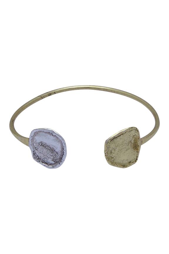 Masaya Jewellery Textured coin cuff bracelet