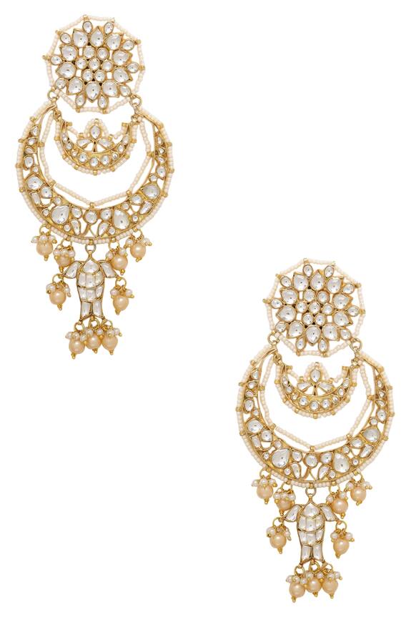 Astha Jagwani Crystal chandbalis