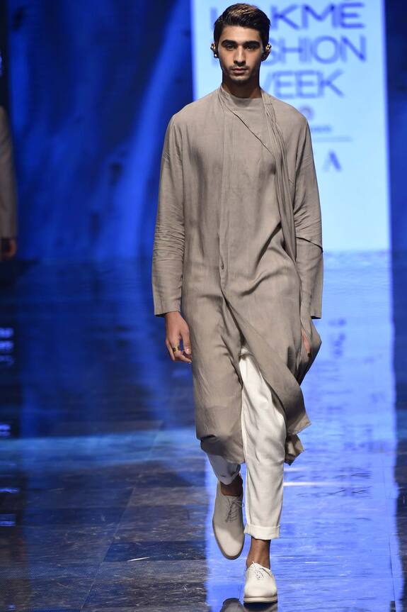 Antar Agni Linen Draped Kurta