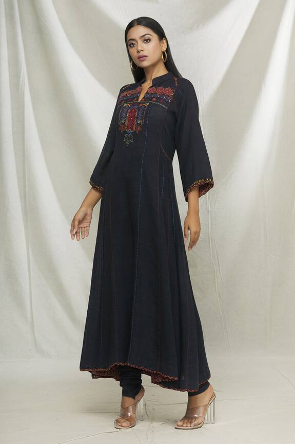 Ibai Geometric Embroidered Anarkali & Pant Set