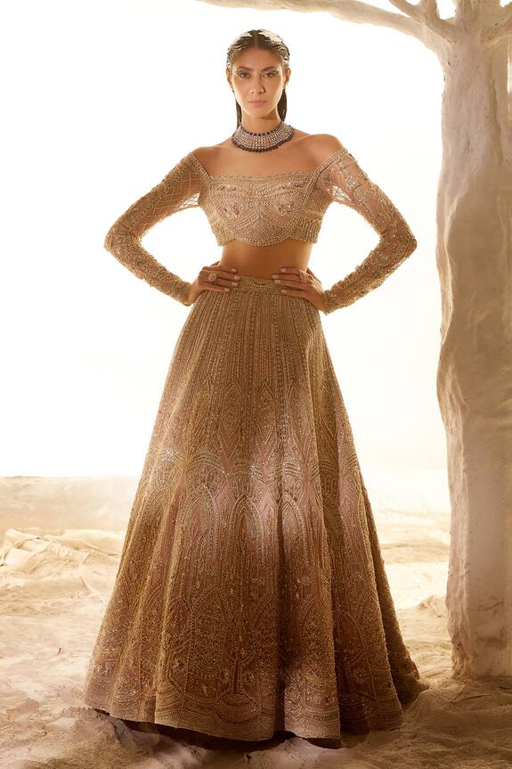 Adaara Couture Moor Arch Embroidered Lehenga Set